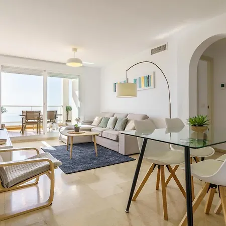 Lovely With Seaview Apartamento